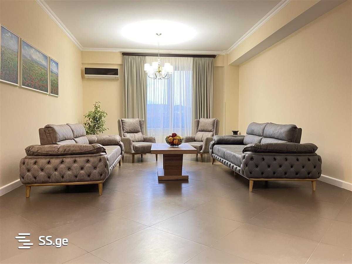 3 Room Flat Daily Rent. Mtatsminda view 5