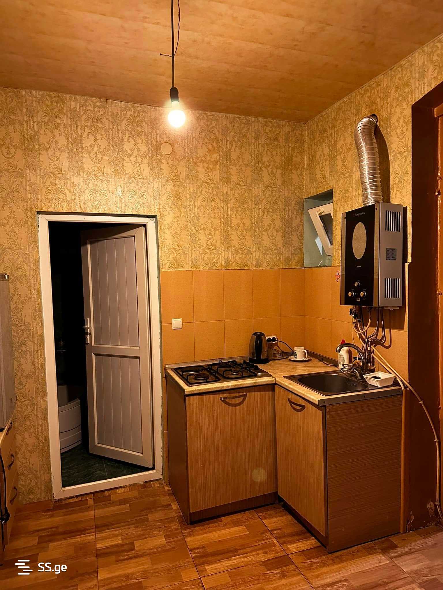 1 Room Flat For Sale, 2 of 4