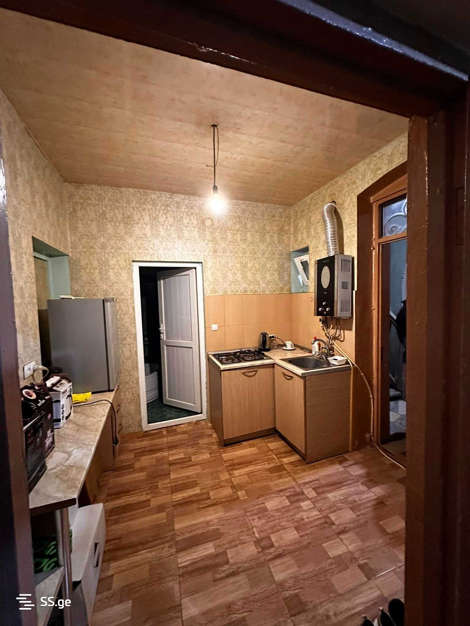 1 Room Flat For Sale, 1 of 4