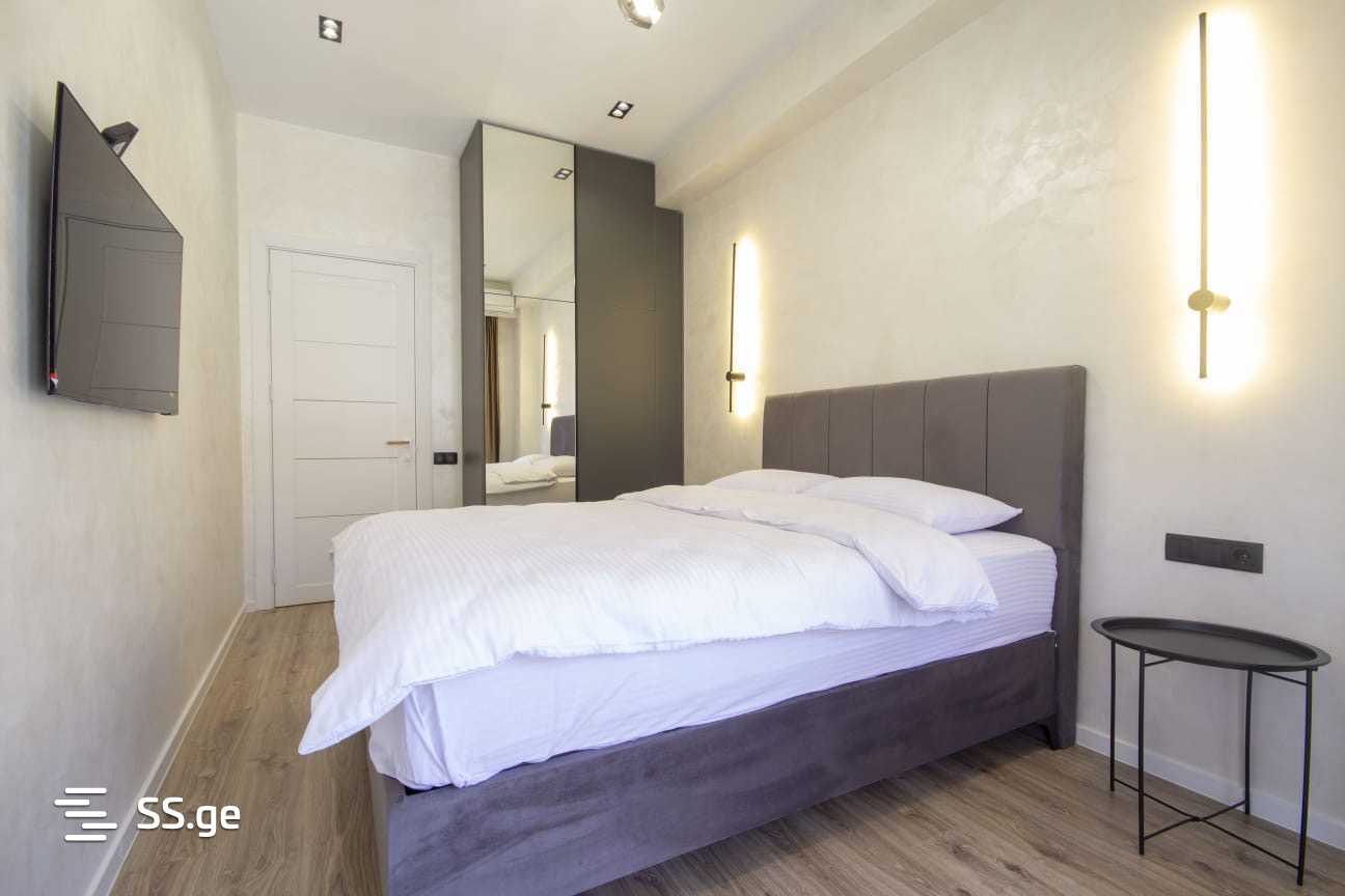 2 Room Flat For Rent. Avlabari view 3