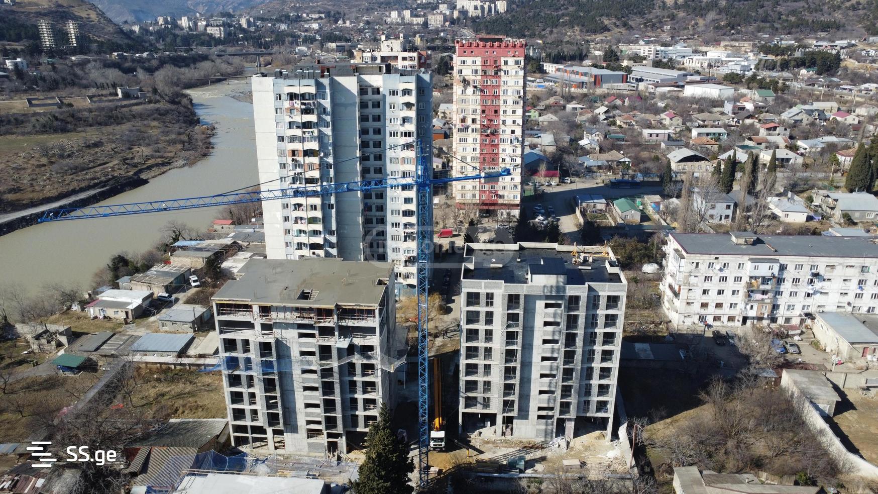 Shopping Property For Sale. Avchala view 7
