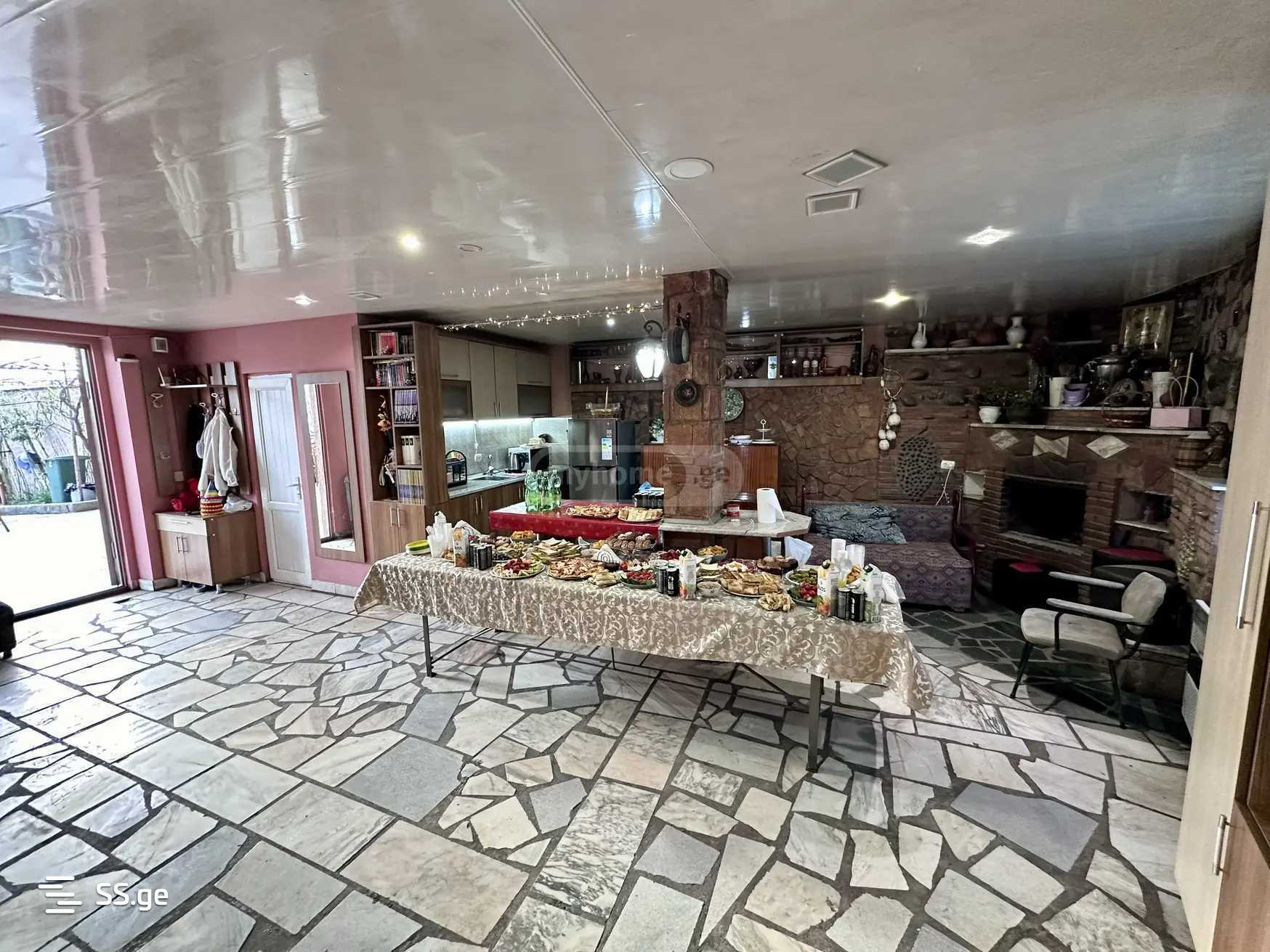 4 Room Private House Daily Rent. Varketili view 2