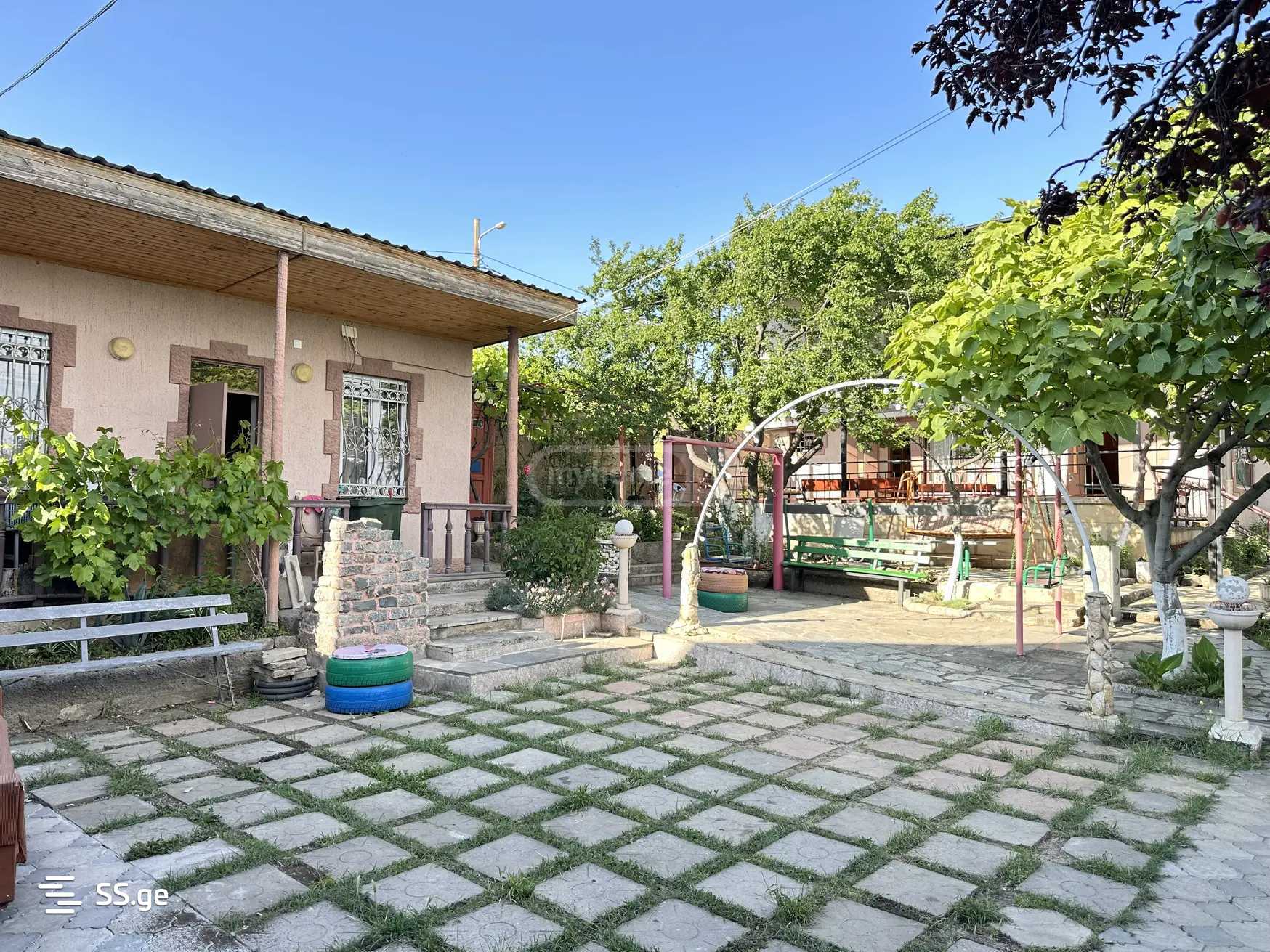 4 Room Private House Daily Rent. Varketili view 10