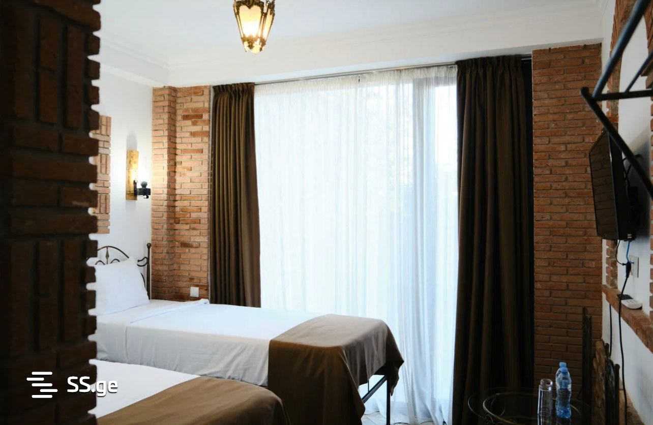 21 Room Hotel For Rent. Ortachala, 9 of 12