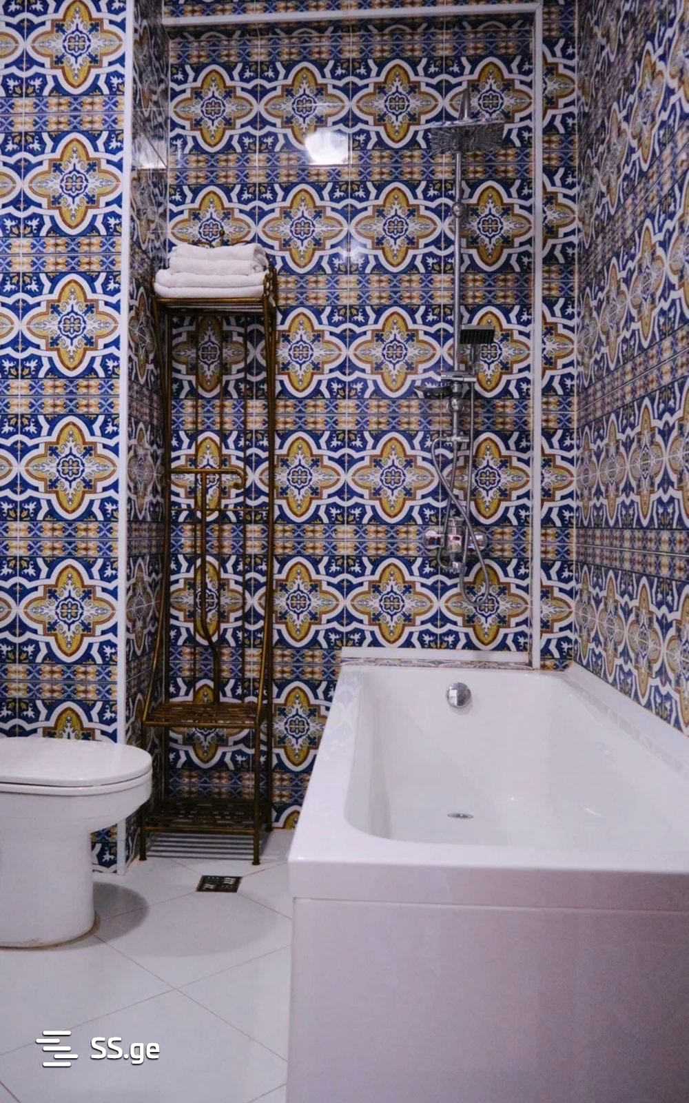 21 Room Hotel For Rent. Ortachala, 3 of 12