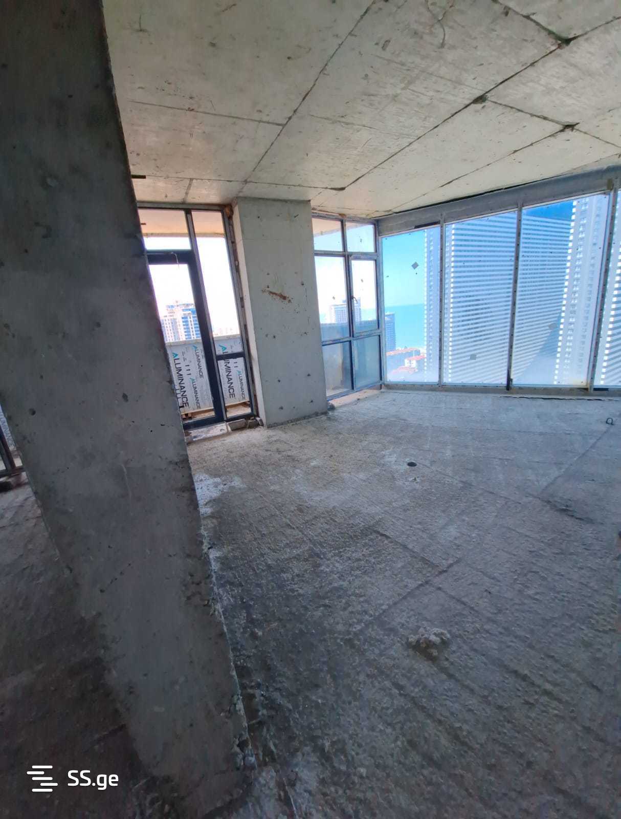 4 Room Flat For Sale view 1