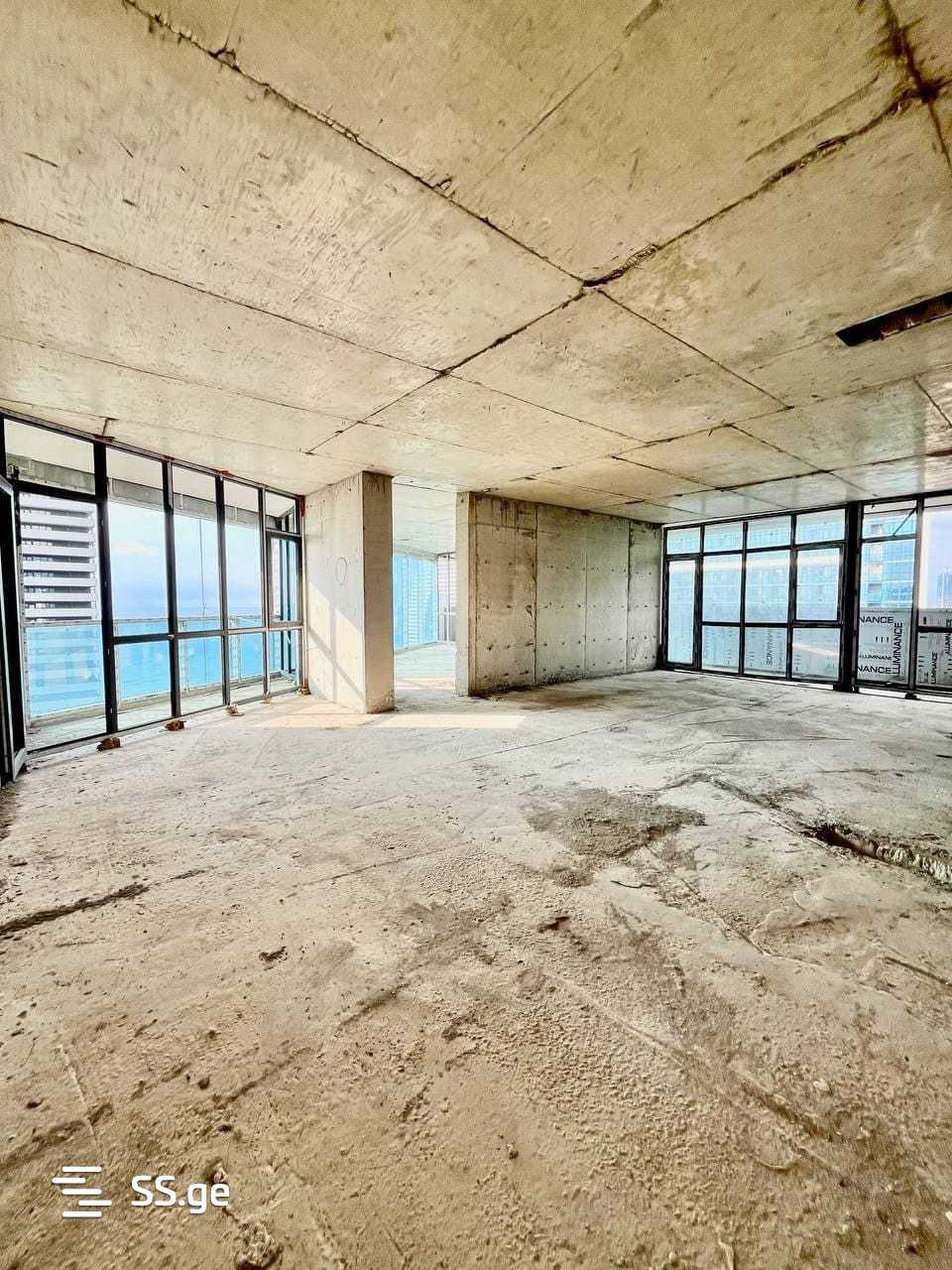 4 Room Flat For Sale view 9