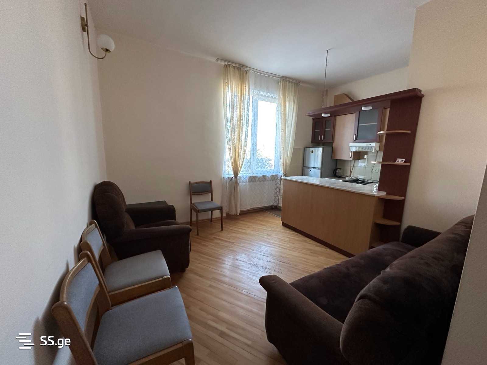 2 Room Flat For Rent. Vake view 5