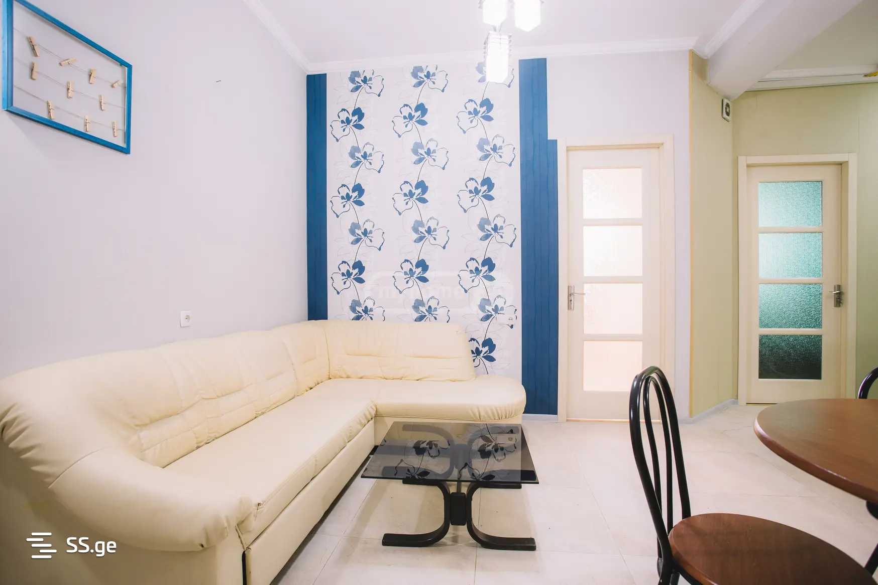 3 Room Flat For Rent. Isani view 4