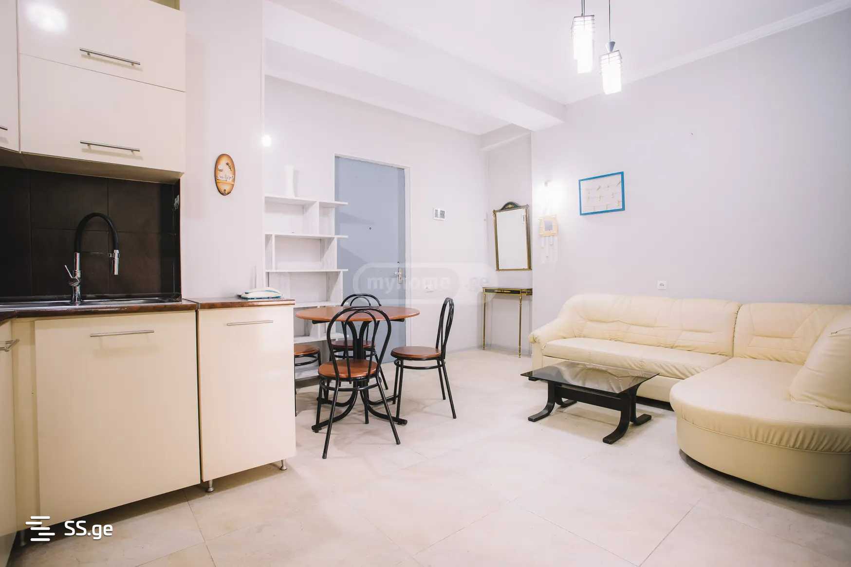 3 Room Flat For Rent. Isani view 2