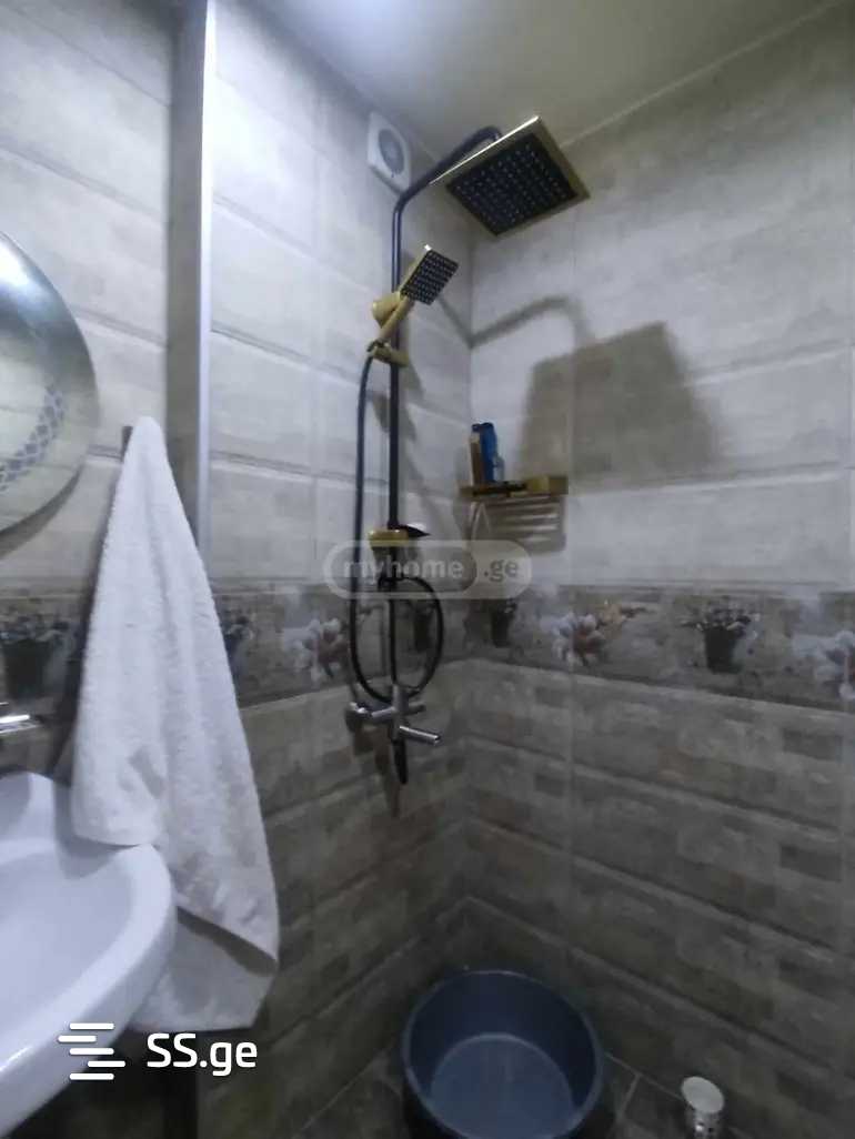 2 Room Flat For Rent. Didi Digomi view 3