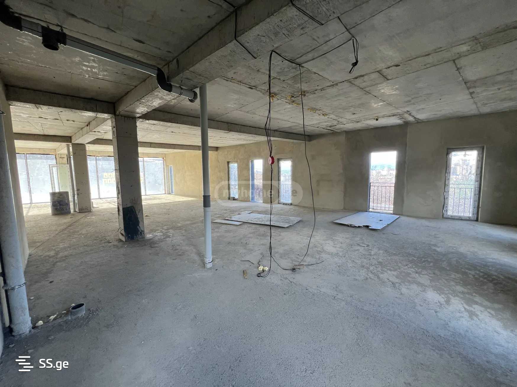 Commercial Space For Rent. Gldani view 4