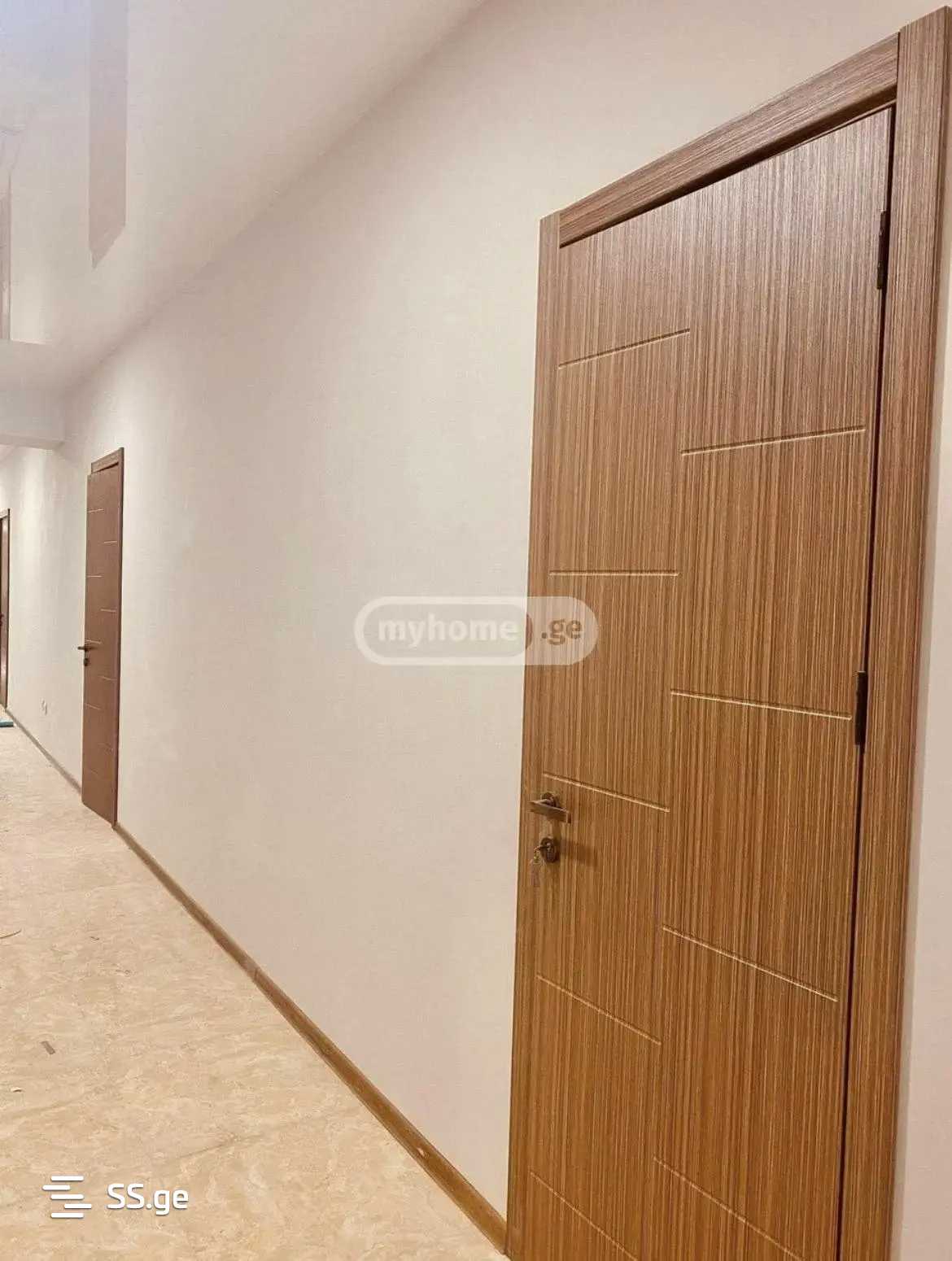 Store-Industrial Property For Rent. Didube view 9