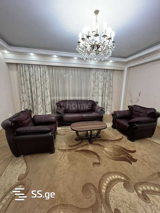 4 Room Flat For Rent. Isani view 2
