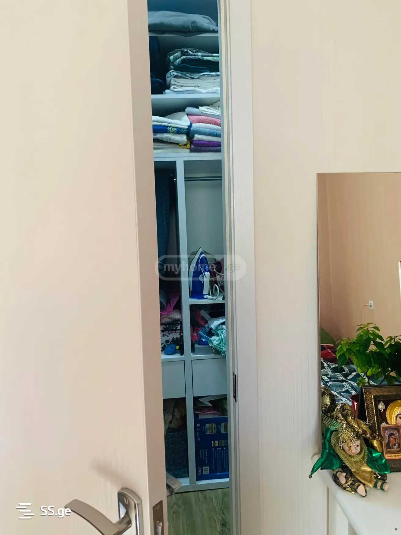 3 Room Flat For Sale view 7