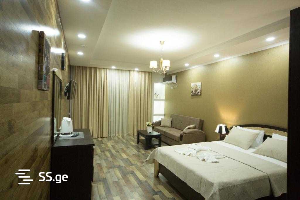 9 Room Hotel For Sale view 4
