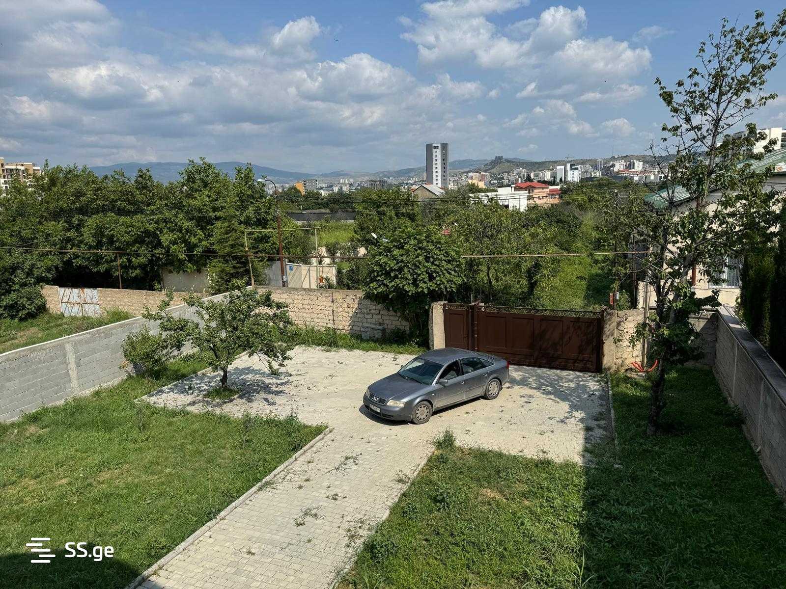 7 Room Private House For Rent. Didi Digomi view 12