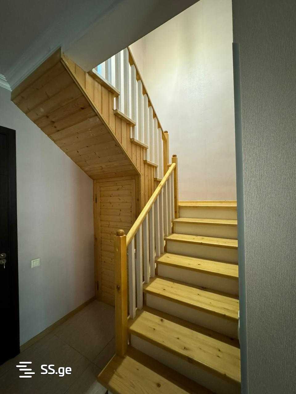 4 Room Private House For Rent. Digomi view 5