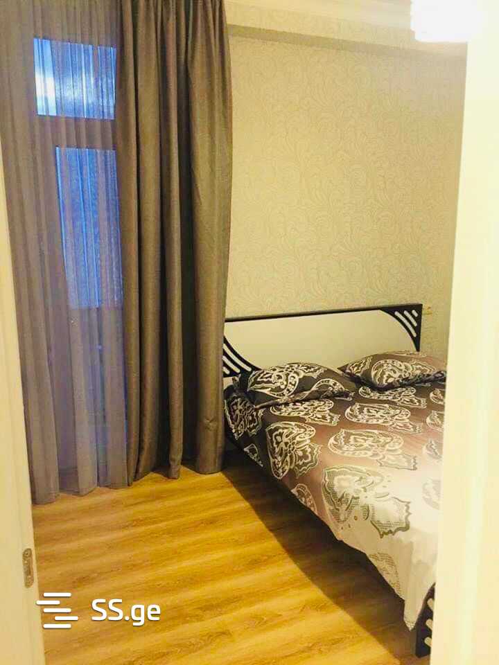 3 Room Flat For Rent. Batumi view 8