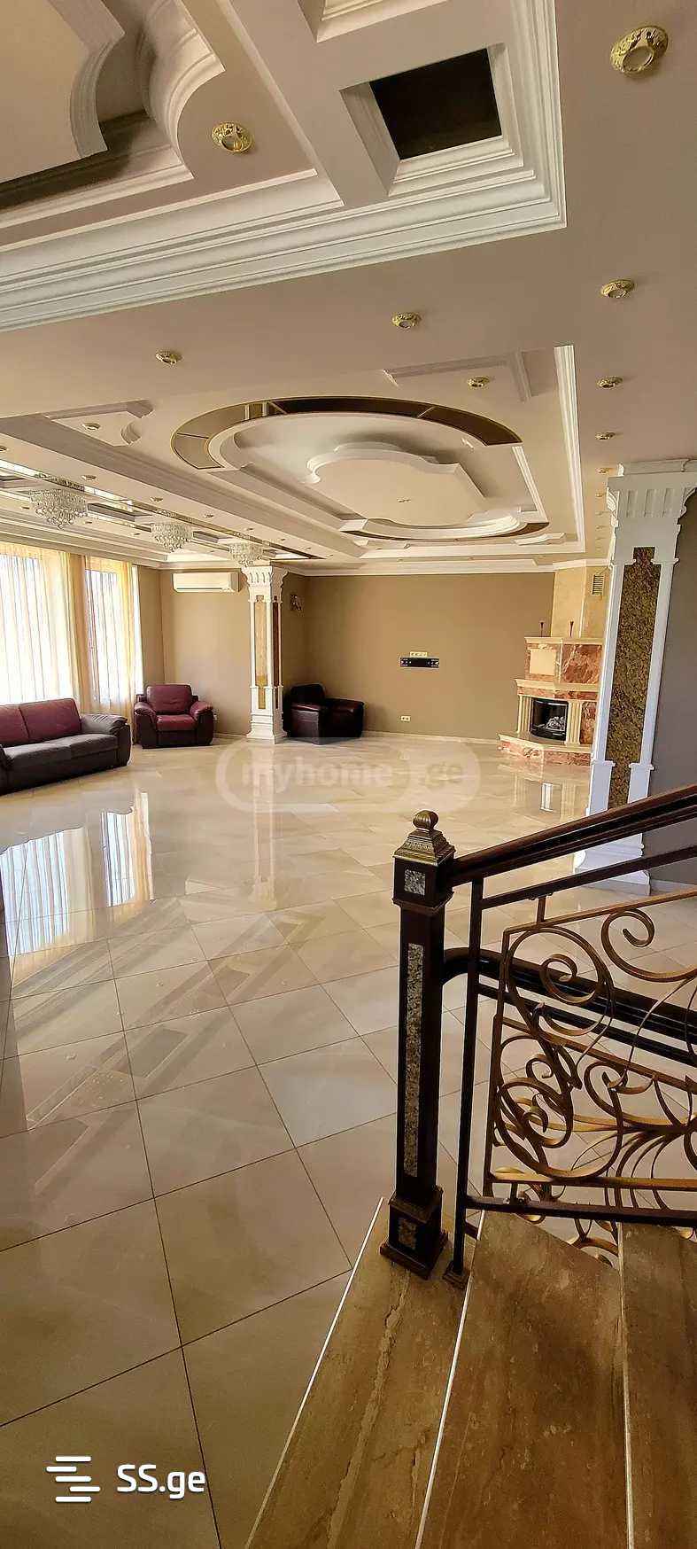 Private House For Rent. Digomi view 3