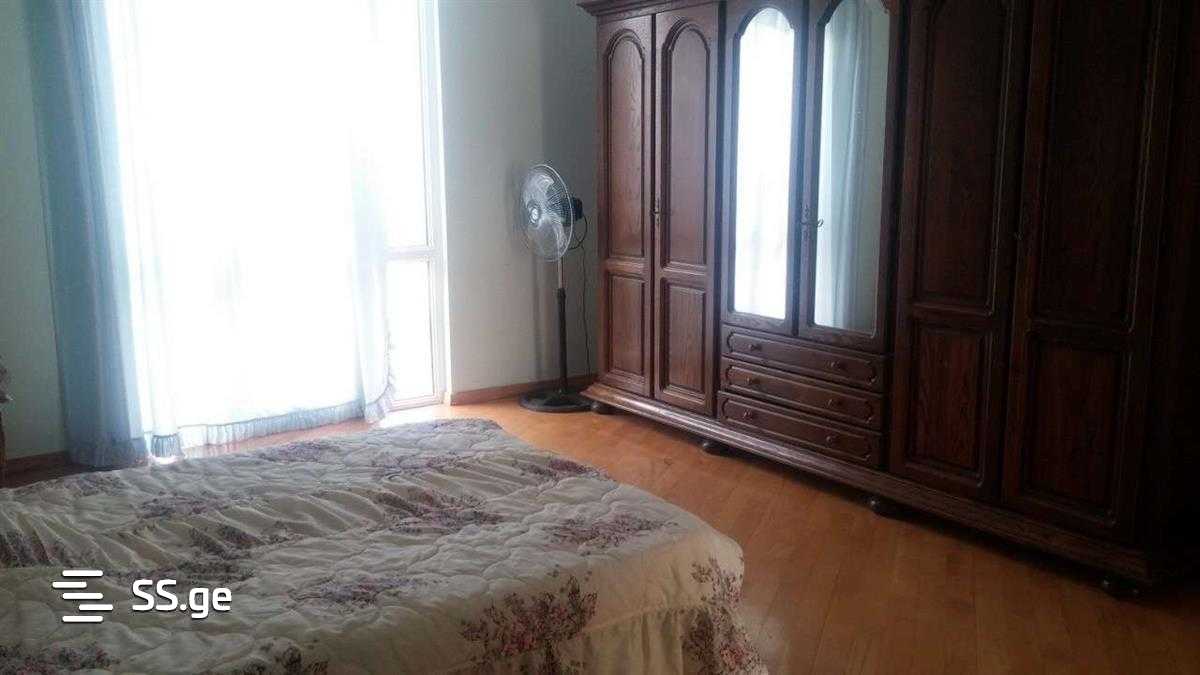8 Room Private House For Rent. Saburtalo view 7