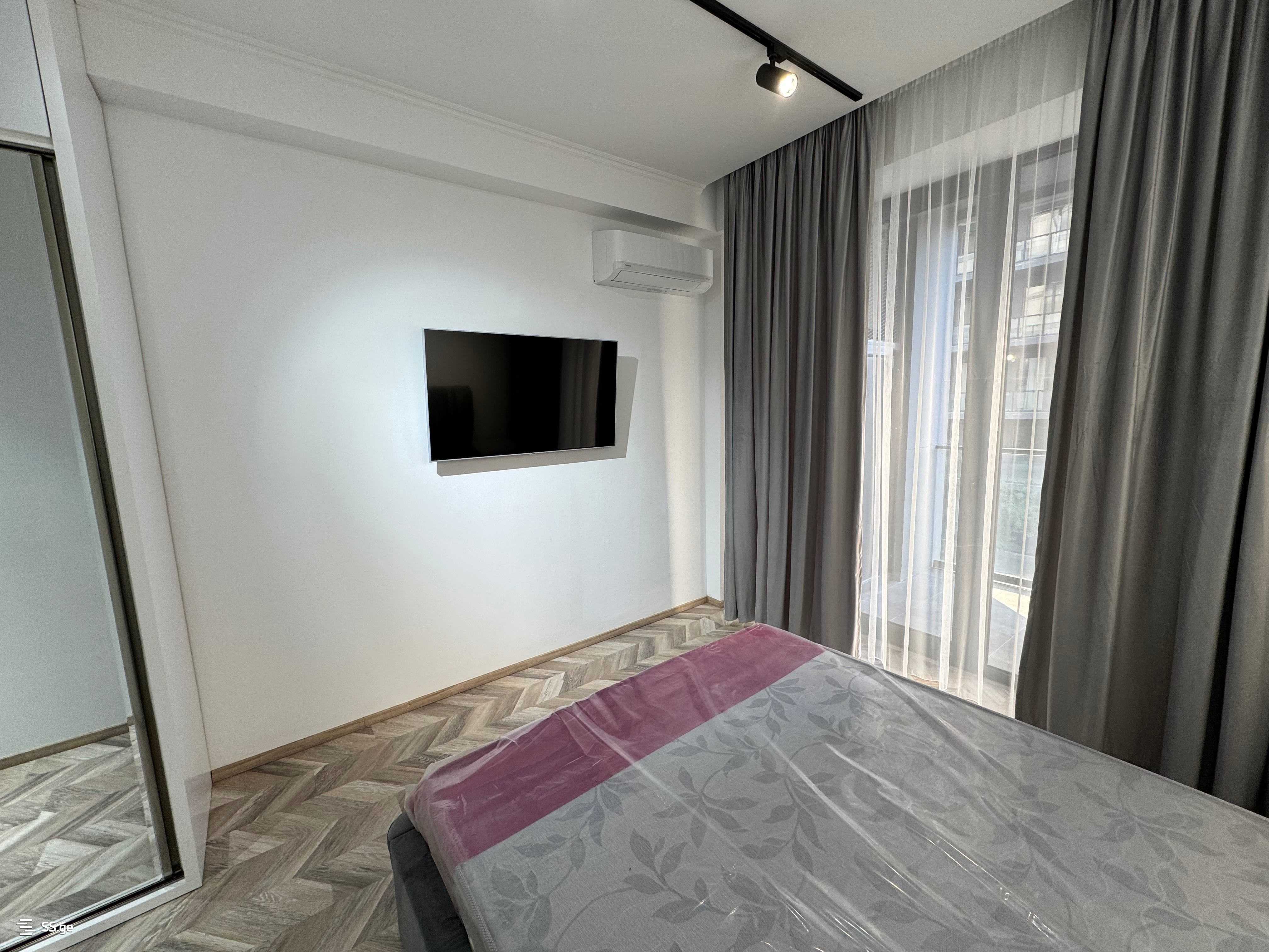 3 Room Flat For Rent. Vake view 7