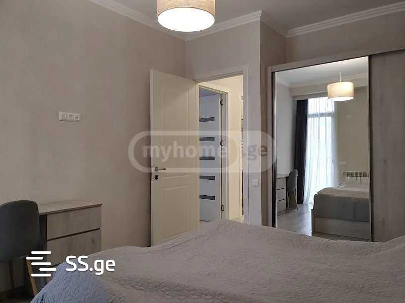 4 Room Flat For Rent. Vake view 9
