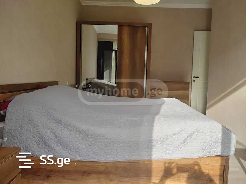 4 Room Flat For Rent. Vake view 6