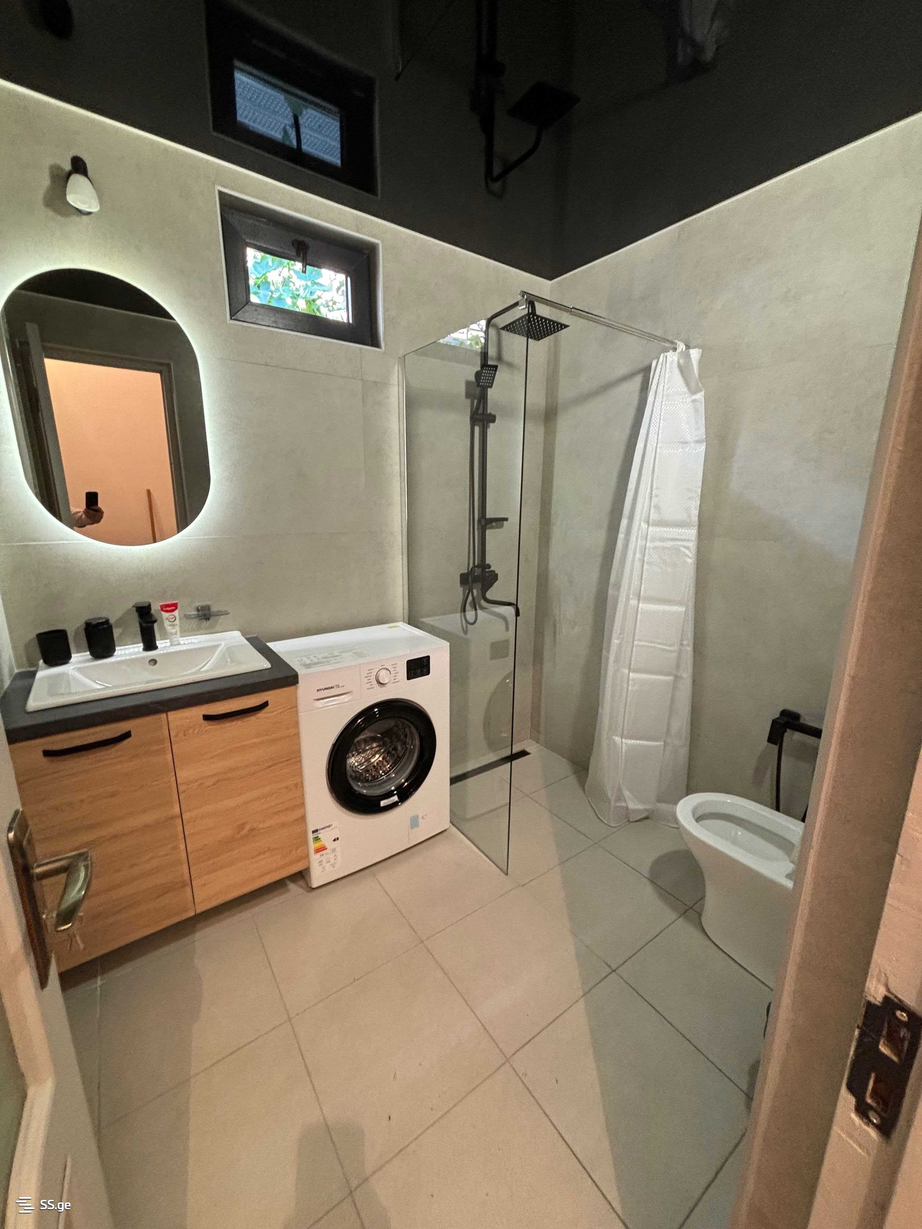 3 Room Private House For Rent. Mtatsminda view 4