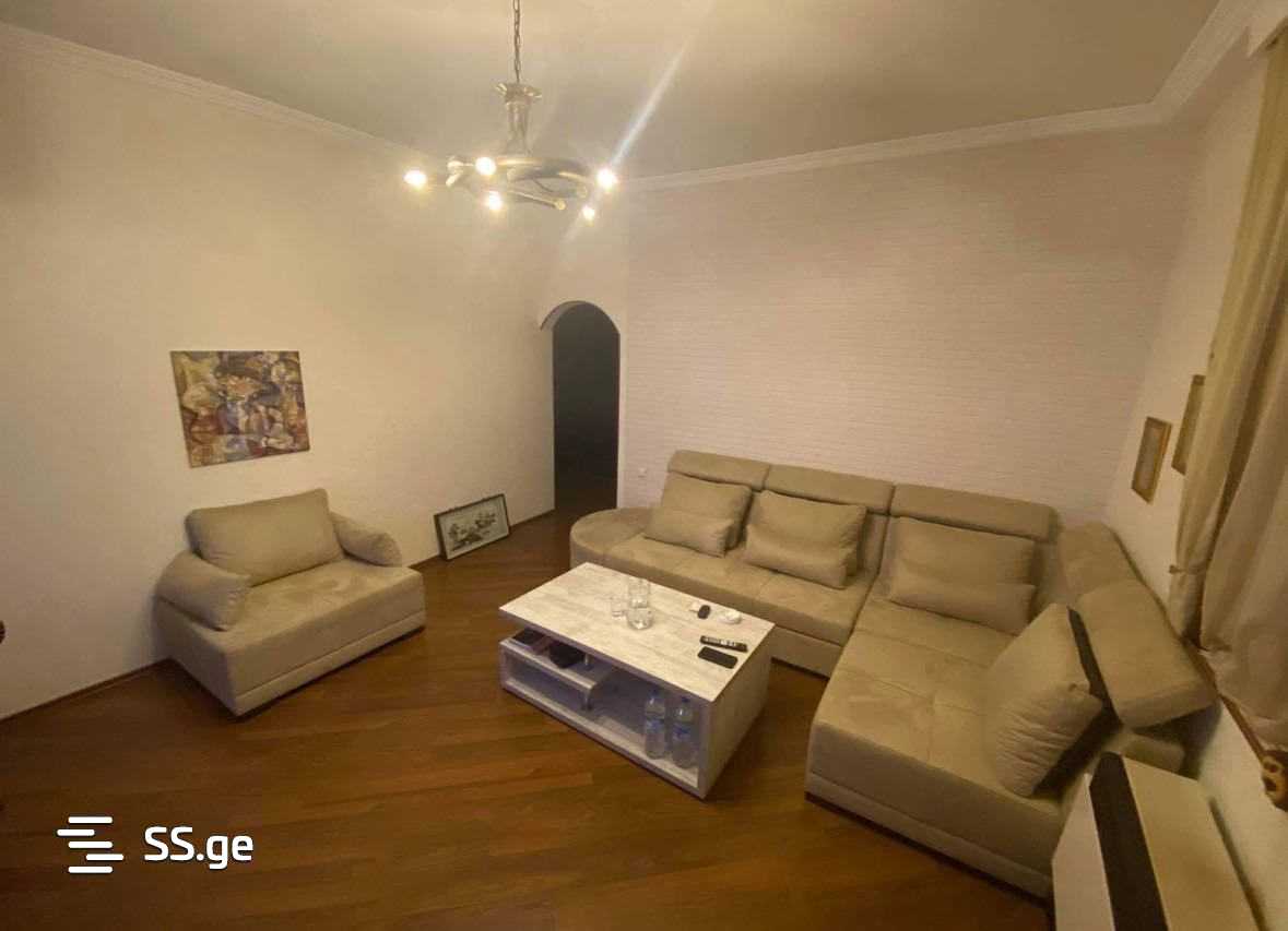 4 Room Flat For Rent. Nadzaladevi view 1