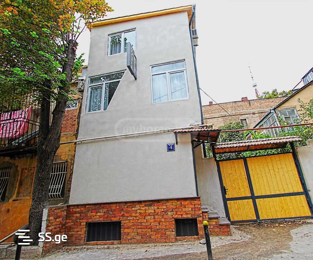 5 Room Private House For Rent. Mtatsminda view 1