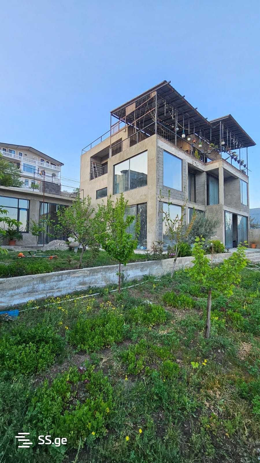 11 Room Private House For Sale view 1