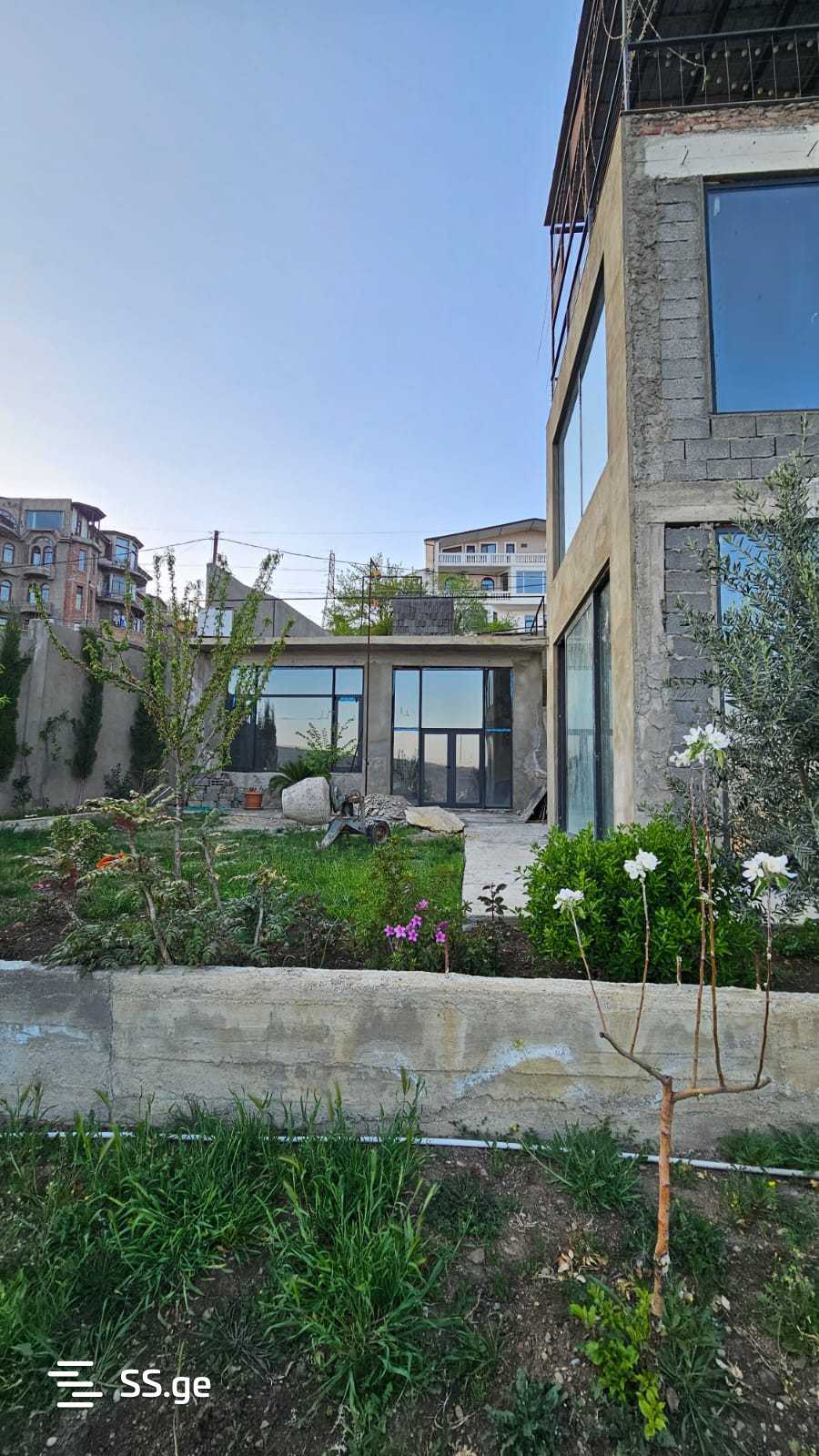11 Room Private House For Sale view 3