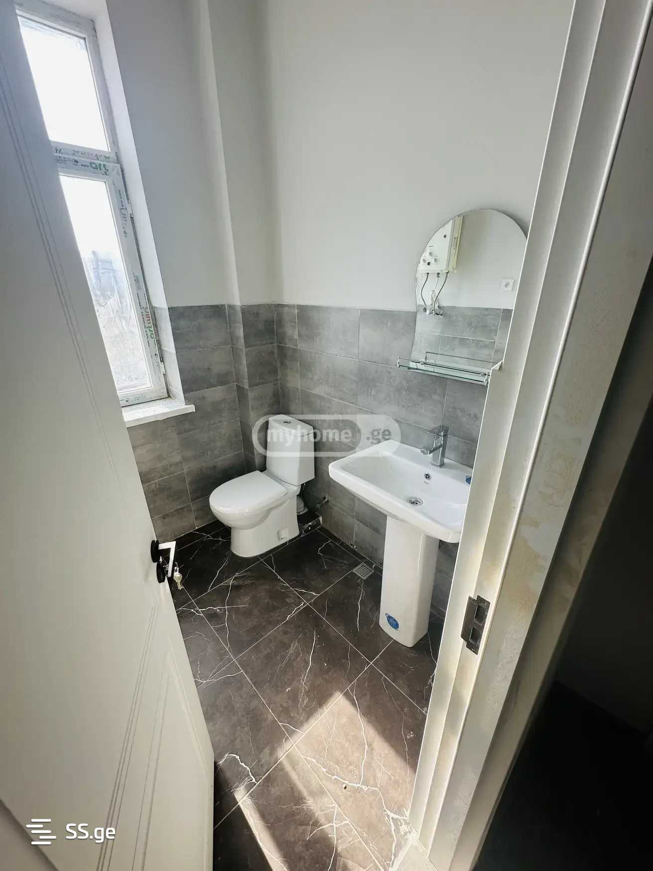 Hotel For Rent. Avchala view 4