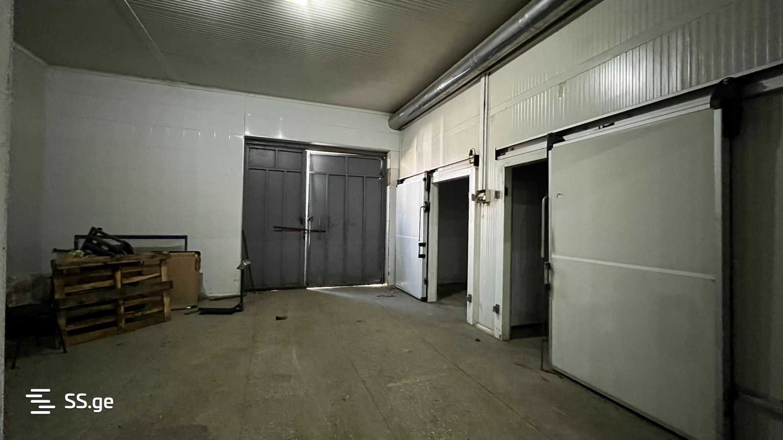 Store-Industrial Property For Rent. Samgori view 9