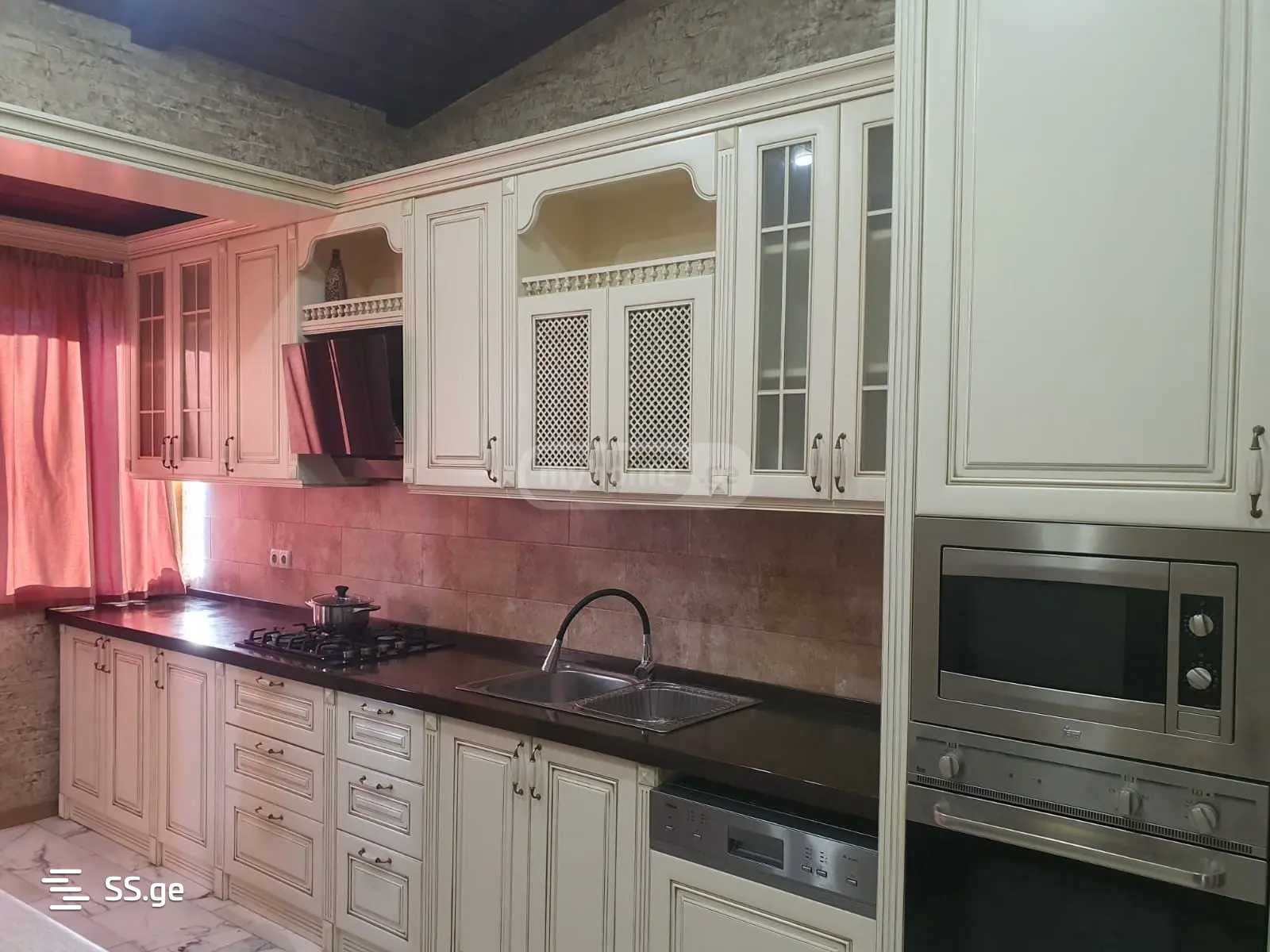 6 Room Flat For Sale view 8