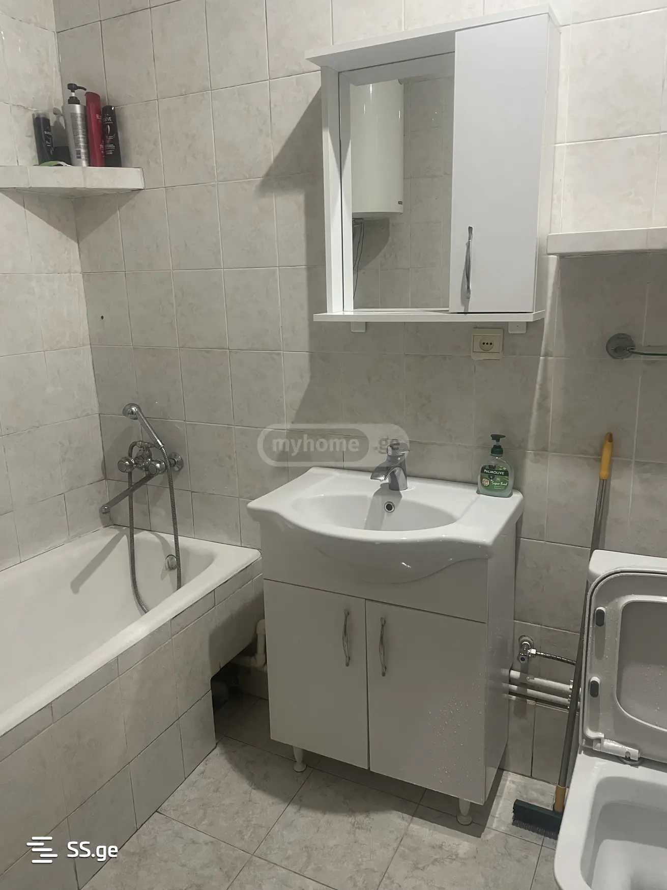 5 Room Private House For Rent. Gldani view 4