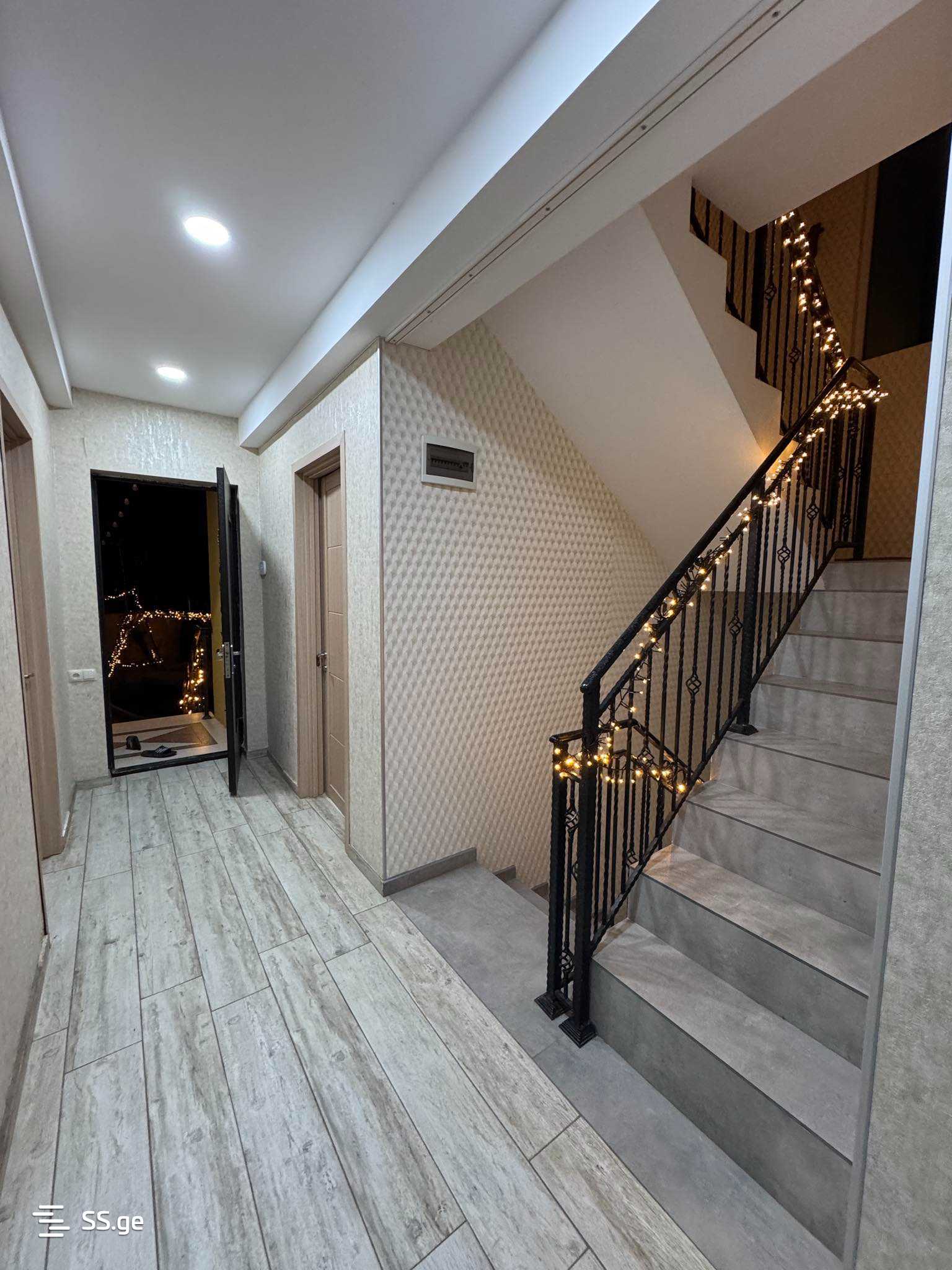 7 Room Private House For Rent. Saguramo view 10