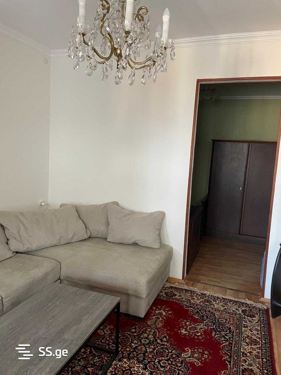 3 Room Private House For Rent. Sololaki, 9 of 11