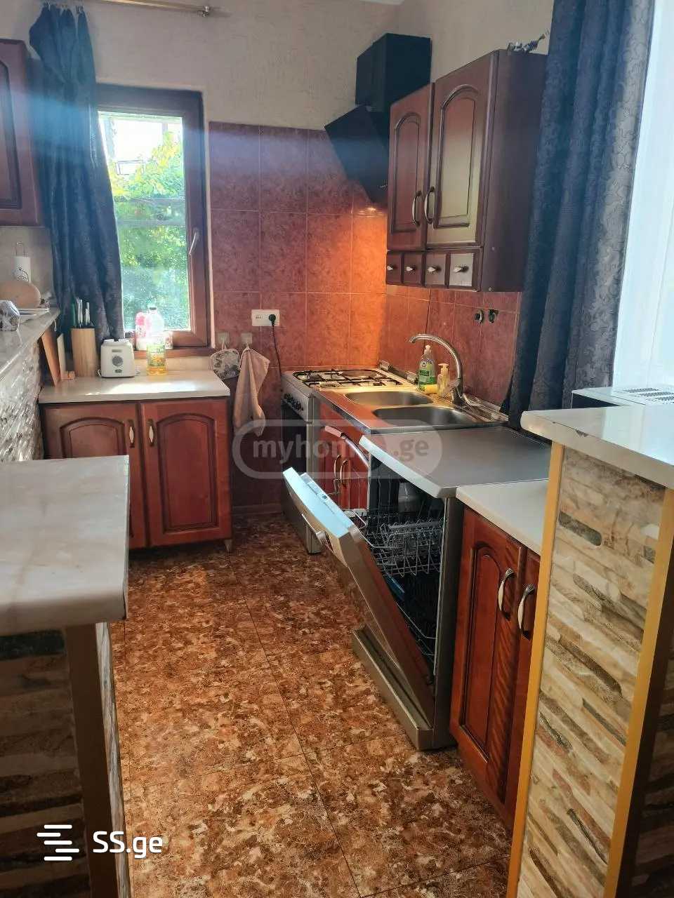 5 Room Private House For Rent. Chugureti, 6 of 12