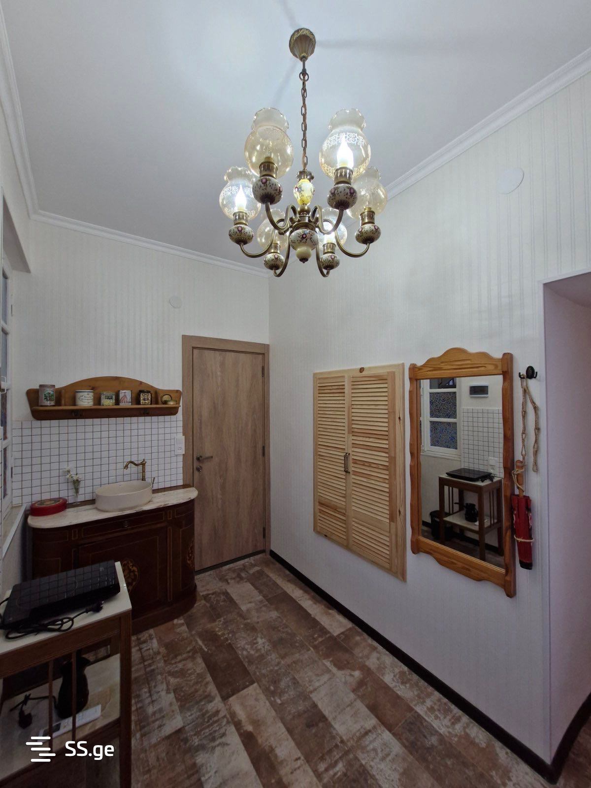 2 Room Flat For Rent. Telavi view 1