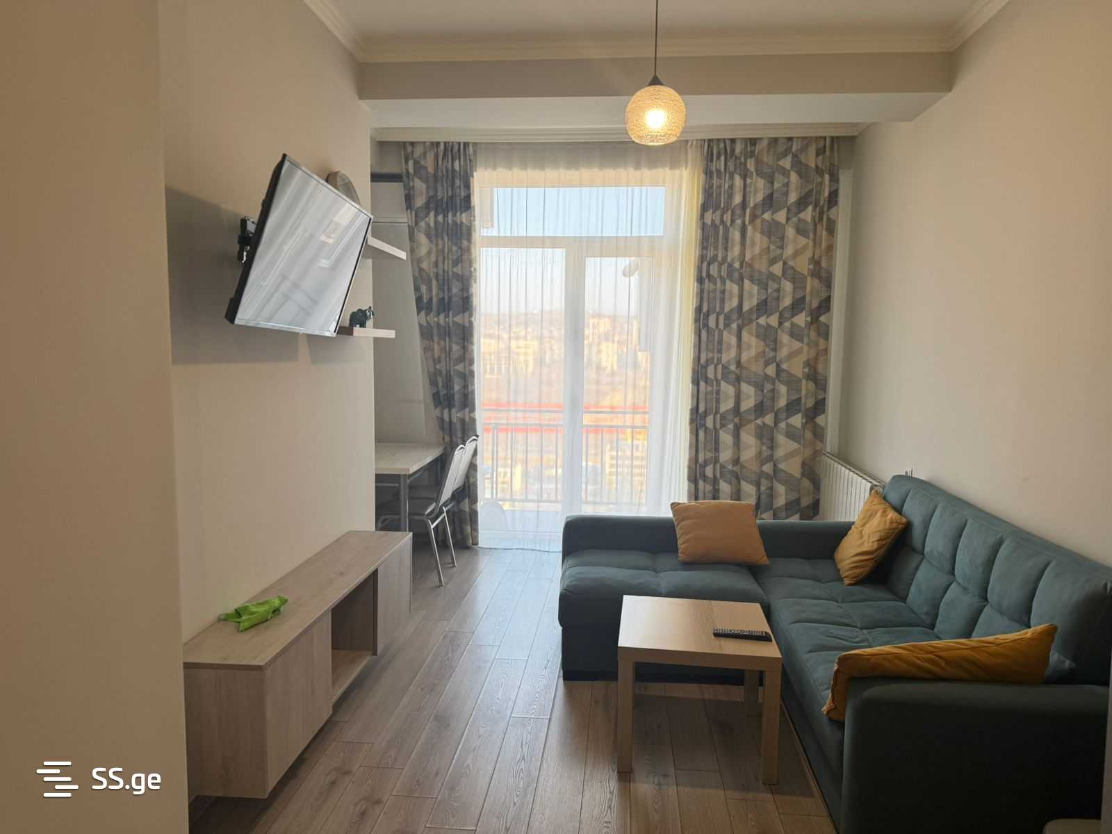 2 Room Flat Daily Rent. Digomi view 6