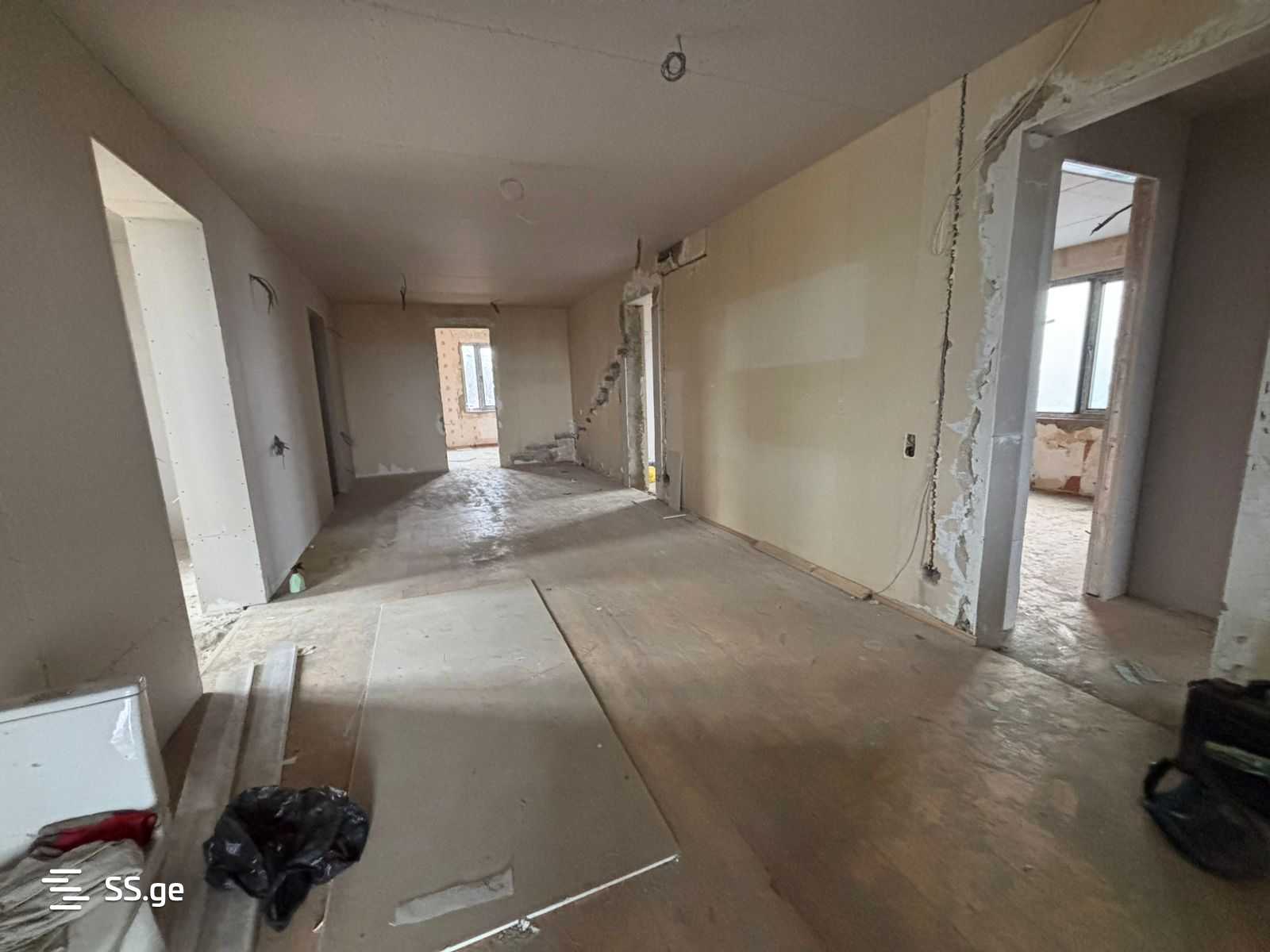 8 Room Summer Cottage For Sale view 6