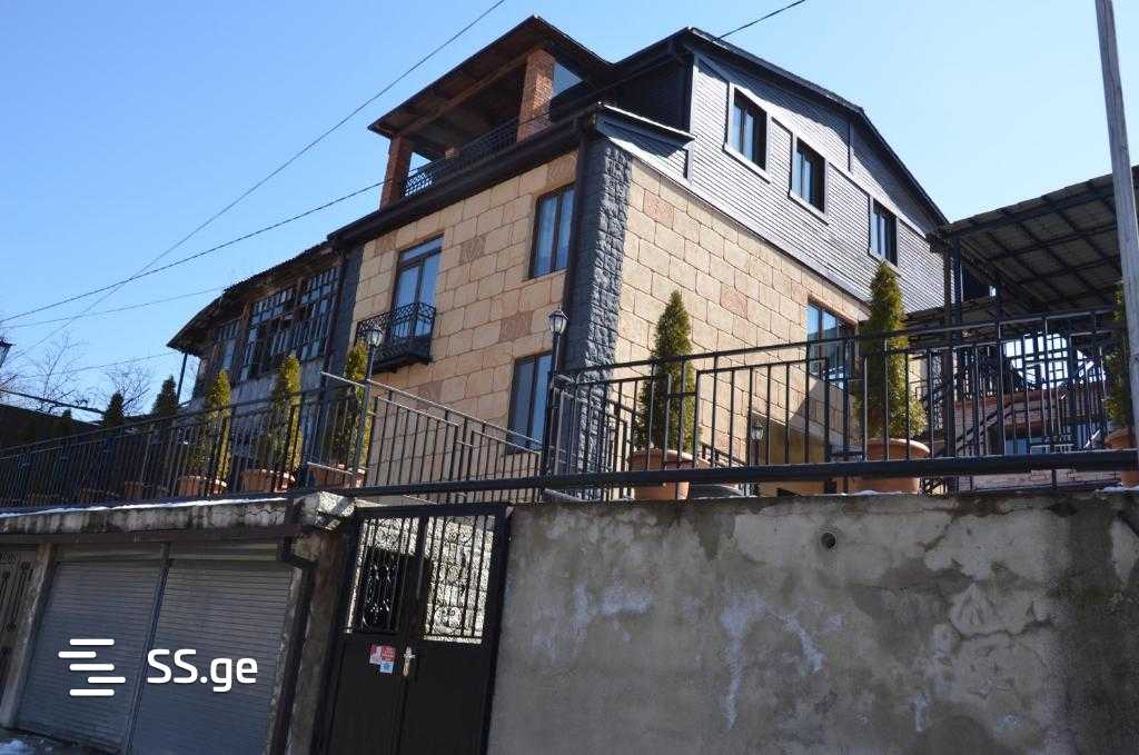 8 Room Hotel For Sale view 20