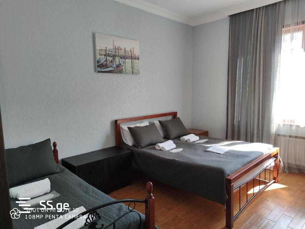 8 Room Hotel For Sale view 16