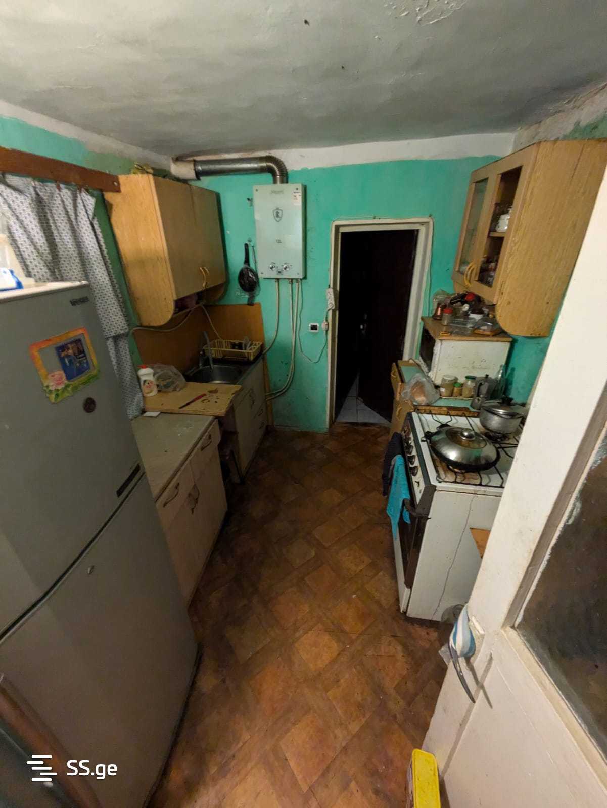 4 Room Private House For Sale view 2