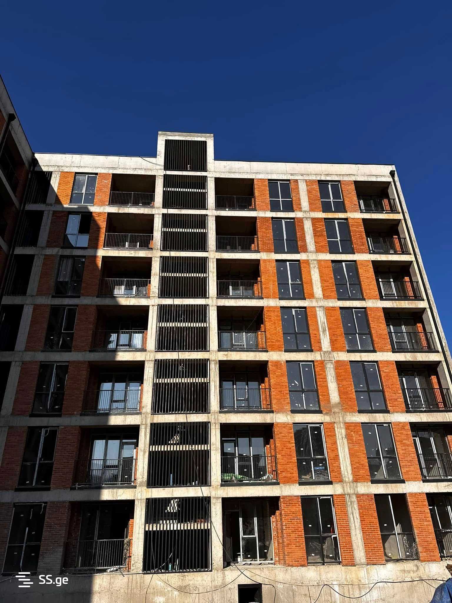 Продажа 5-комната Квартира, 1 of 12