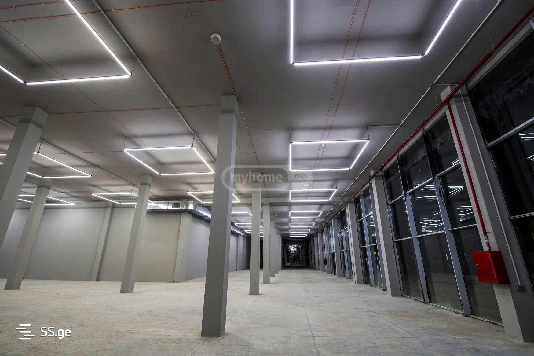 Commercial Real Estate For Sale. Didi Digomi, 3 of 4