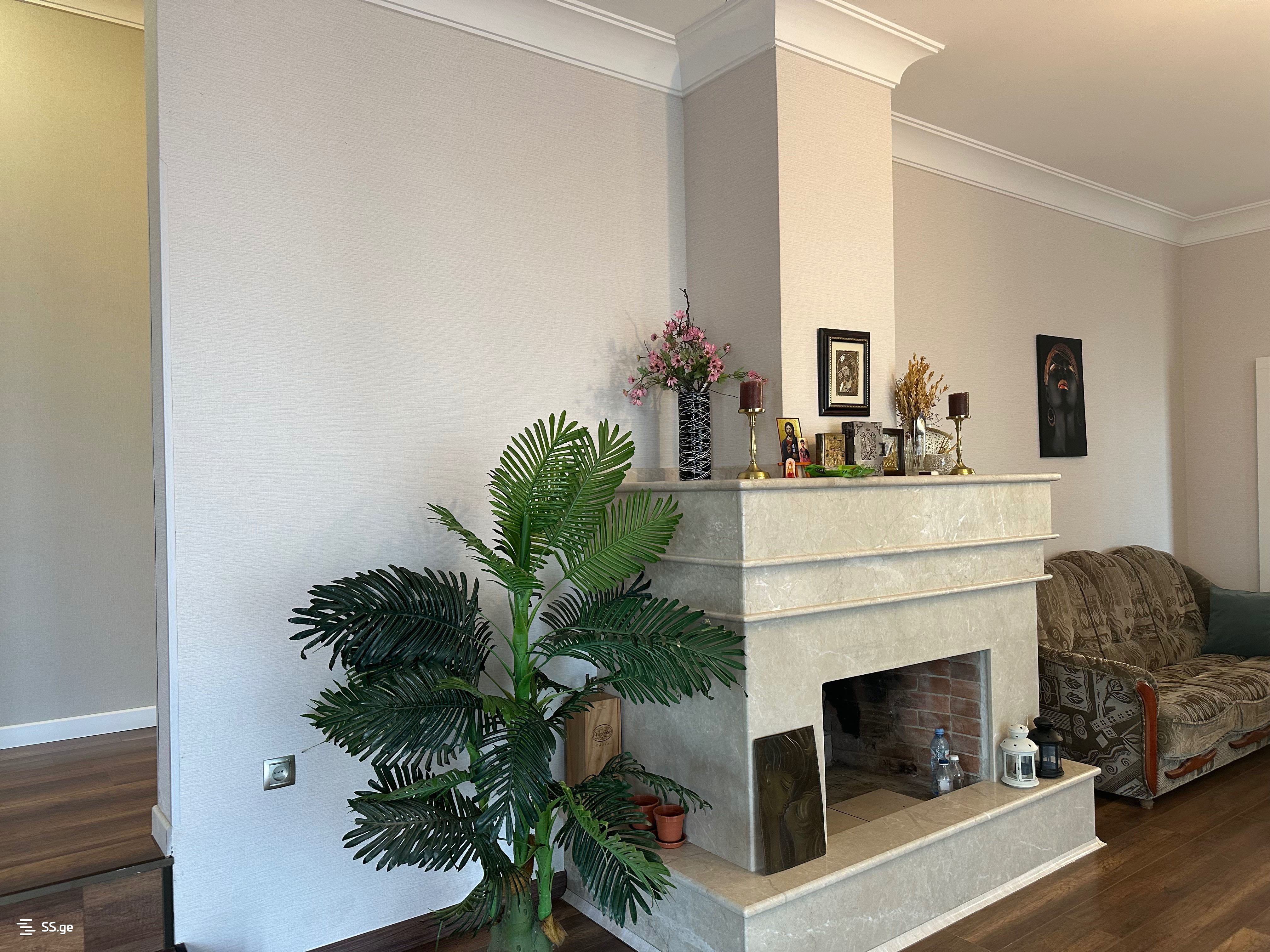 4 Room Private House For Sale view 12