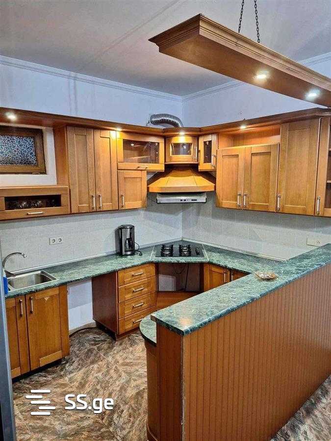 6 Room Private House For Rent. Chugureti view 43